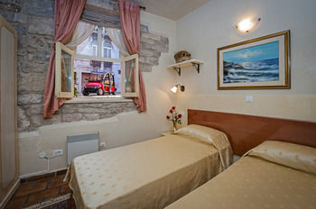 Residence Marco Polo Rovinj Exterior photo